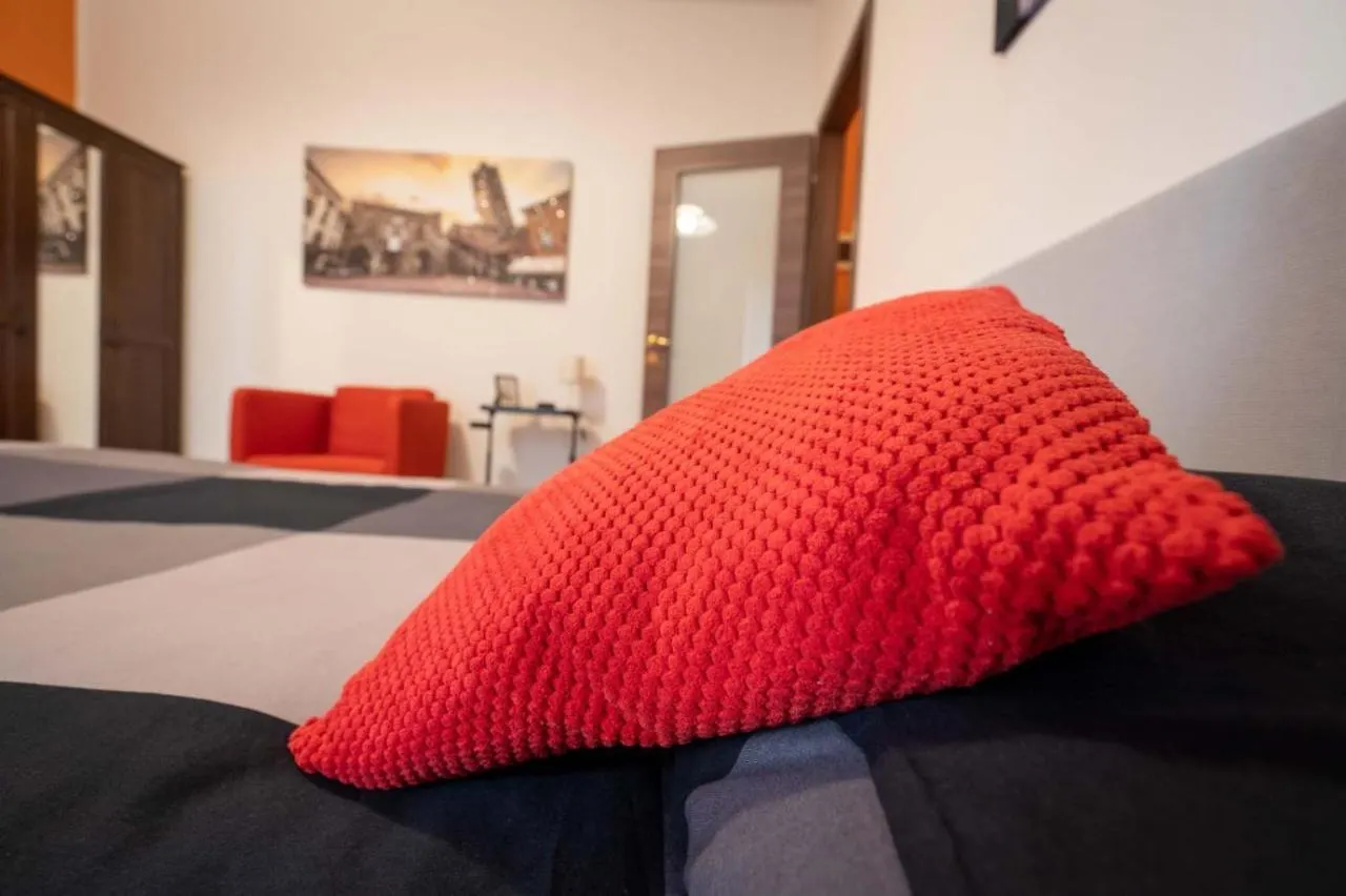 Casa Martina- Airport Free Shuttle-H24 Apartman Bergamo 0*,  Olaszország