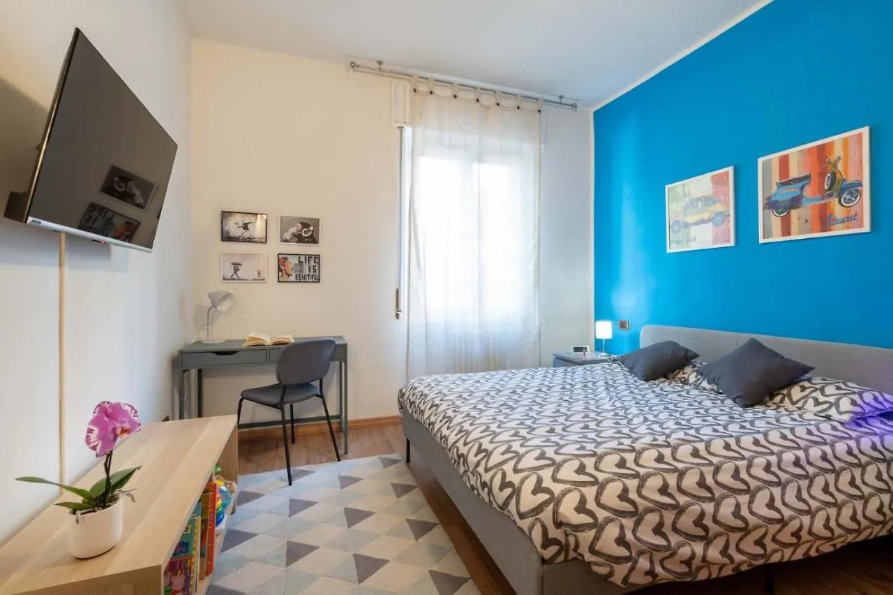 Casa Martina- Airport Free Shuttle-H24 Apartman Bergamo Olaszország